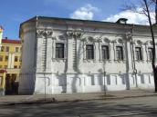 2021 р. Ліва частина фасаду по вул.…