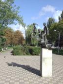 Пам’ятник Олесю Довгому