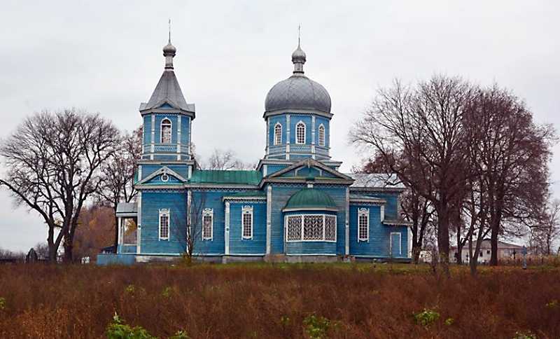 Фото Івана Коляди (опубліковано 19.11.2019 р.) facebook.com Дерев’яна церква… Церква св.Параскеви