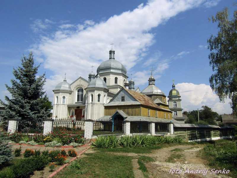 Фото Андрія Сенька (опубліковано 10 вересня 2017 р.) facebook.com Дерев’яна… Церква Вознесіння