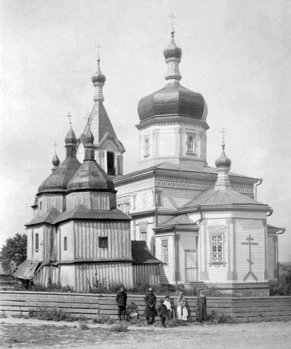 Фото Стефана Таранушенка і Павла Жолтовського з експедиції Харківського музею… Церква св.Михаїла