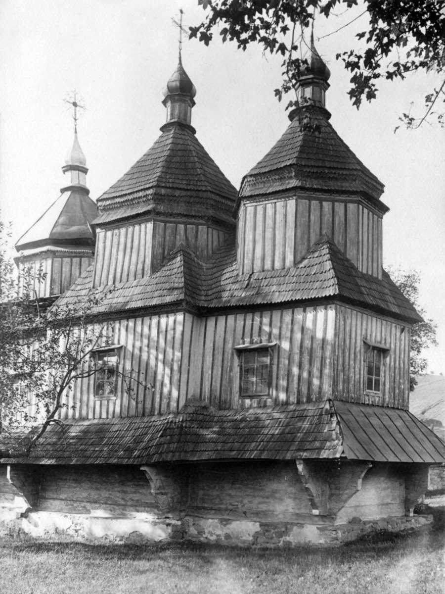 Фото Стефана Таранушенка і Павла Жолтовського з експедиції Харківського музею… Церква св.Онуфрія