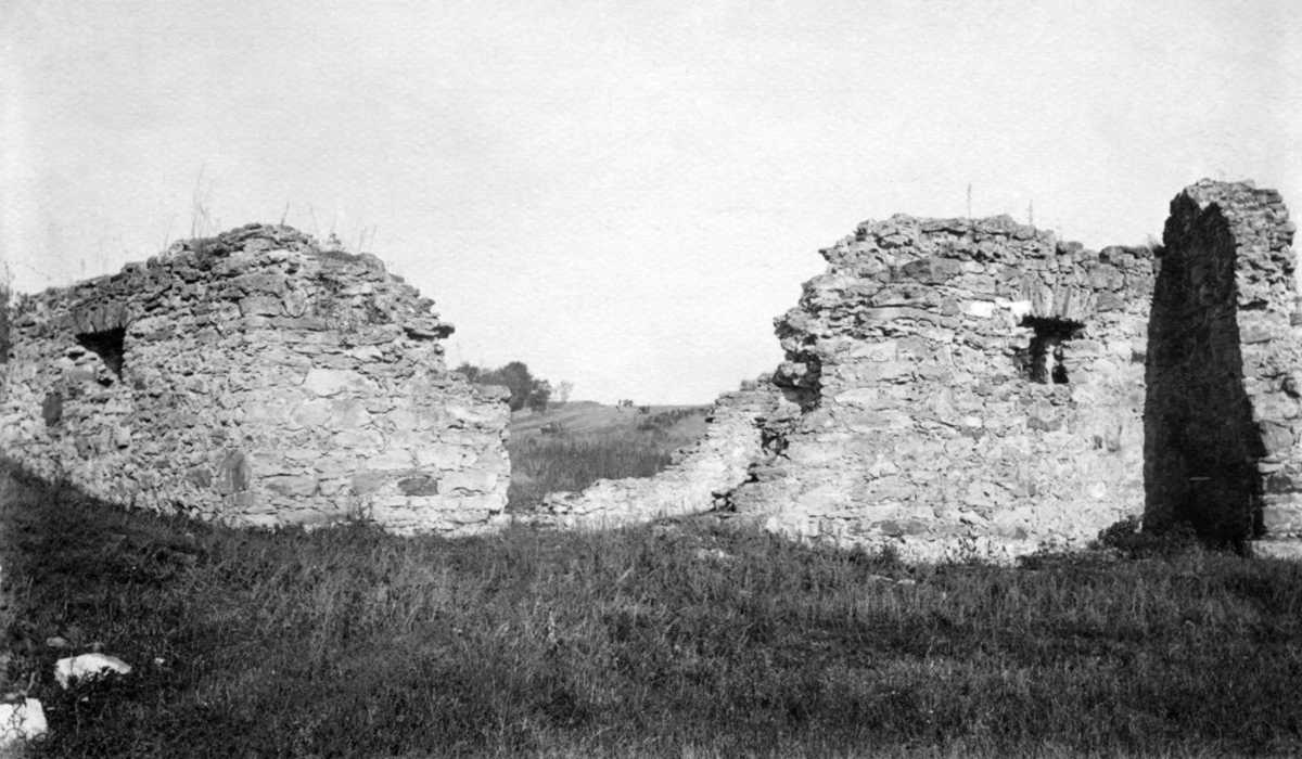 1920-і рр. (?) Фрагмент муру