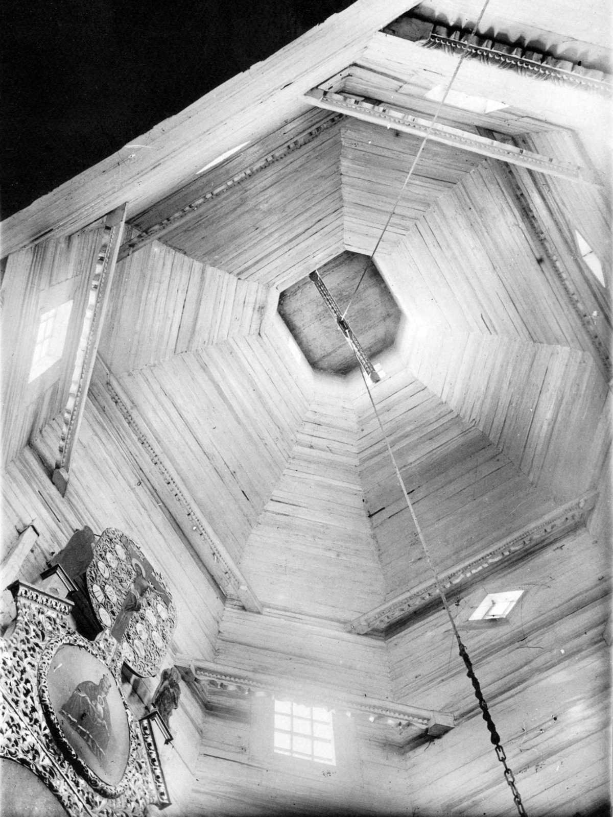 1920-і (?) рр. Інтер’єр верху