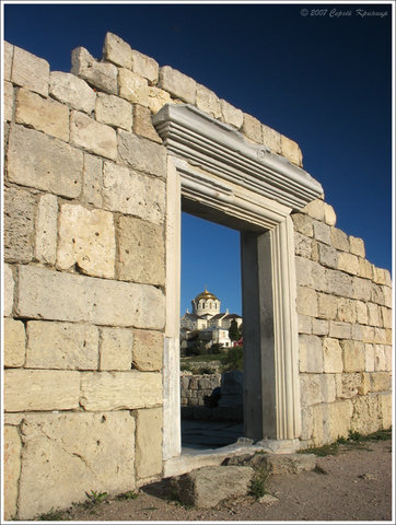 2008 Західний портал