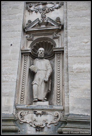 2008 р. Ніша з фігурою апостола