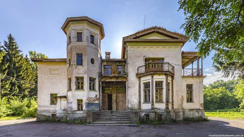 Головний фасад палацу. Фото Максима Рітуса, опубліковано 27.02.2016 р. Максим… Садиба Мазаракі