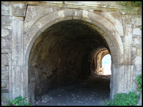 Проїзд башти з боку подвір’я