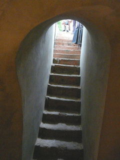 Вхід до усипальниці (зсередини)