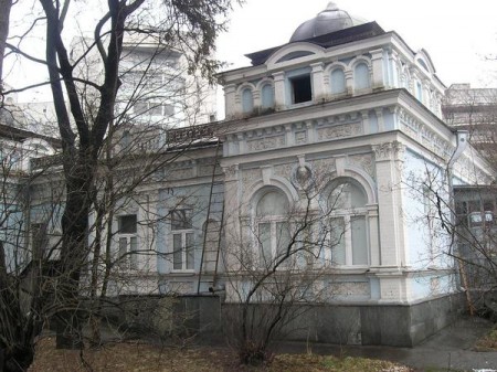 2009 р. Фрагмент фасаду будинку