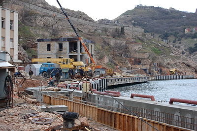 Весна 2009 года. В Балаклаве на месте…