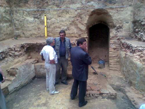 2009 р. У Любечі знайдено вхід до…