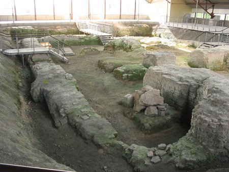 Фундамент церкви 12 ст.