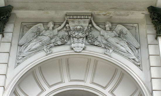 2010 р. Рельєф