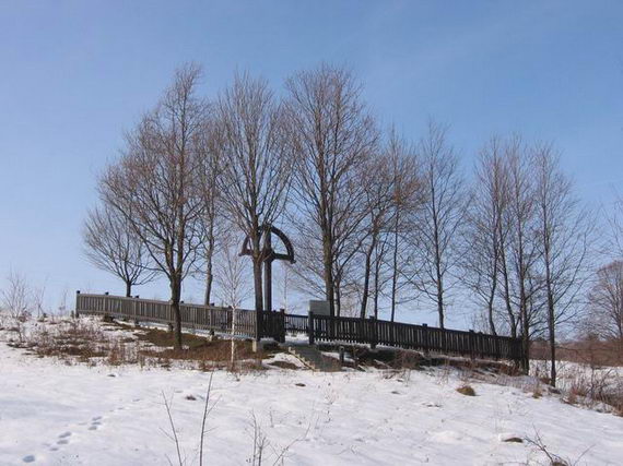 Воєнний цвинтар № 85