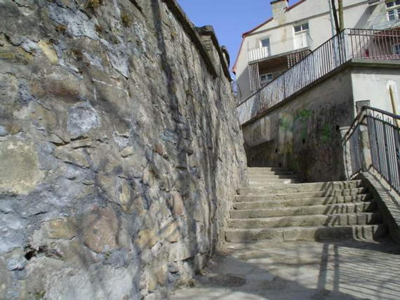 [2003..2006 р.] Сходи до каплиці