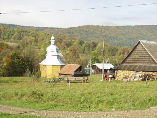 Краєвид з церквою