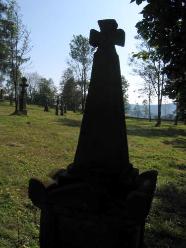 [2003..2006 р.] Надгробок