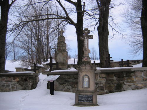 Воєнний цвинтар № 52