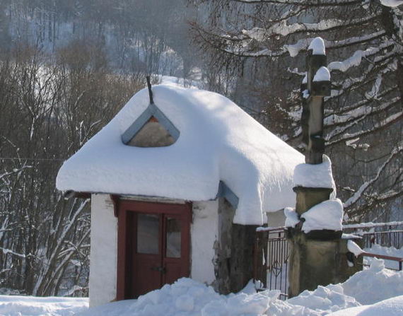 [2003..2006 р.] Каплиця і надгробок…