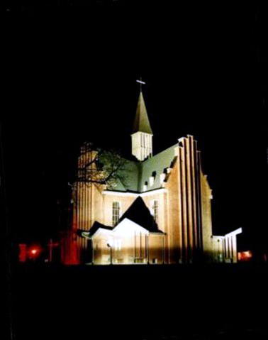 Костел новий