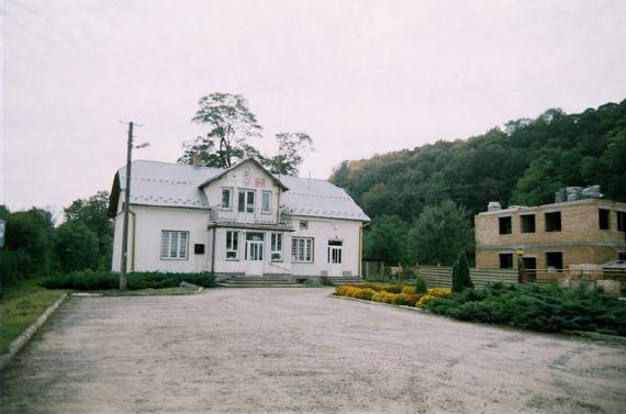 [2003..2006 р.] Будинок гміни -…