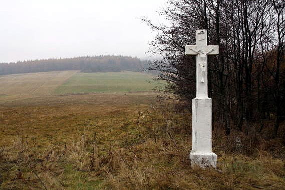 [2003..2006 р.] Хрест при дорозі зі…