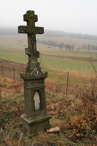 [2003..2006 р.] Надгробок