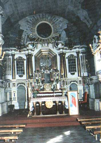 Головний вівтар