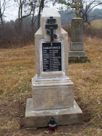 [2006 р.] Пам’ятник родини Сабатовичів…
