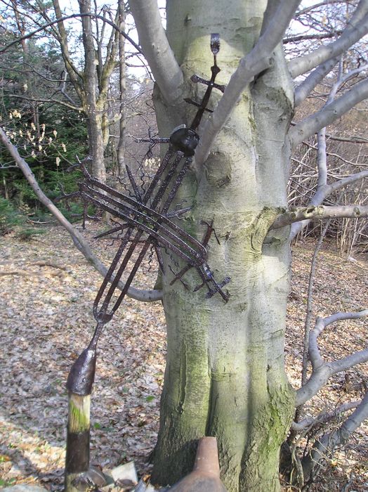 [2006 р.] Хрест від церкви