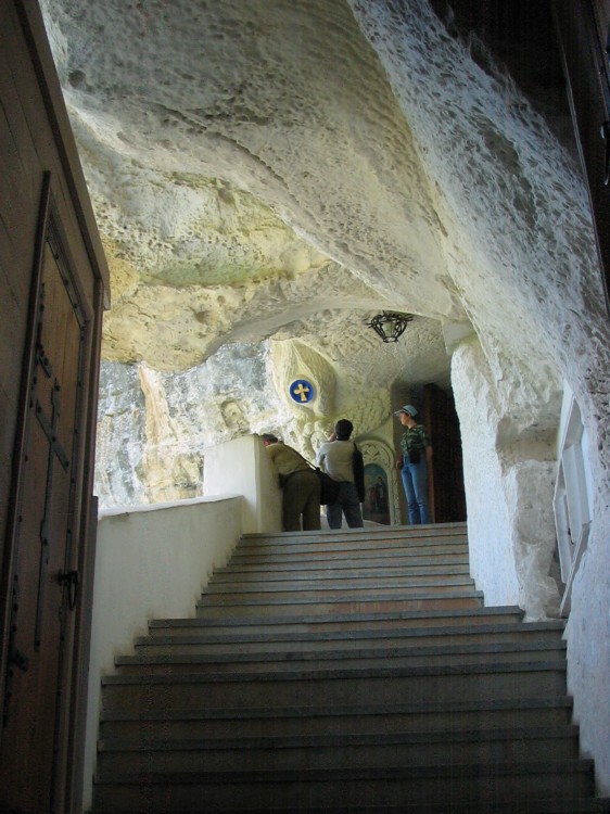 2004 р. Інтер’єр сходів