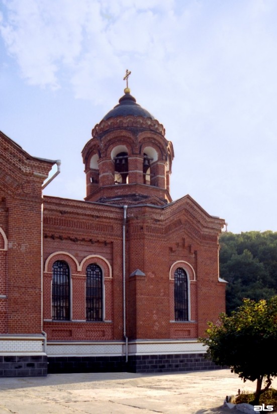 2005 р. Дзвіниця. Вигляд з позиції А1