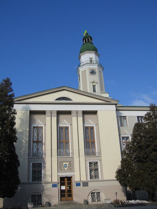 [2006 р.] Центральна частина головного…