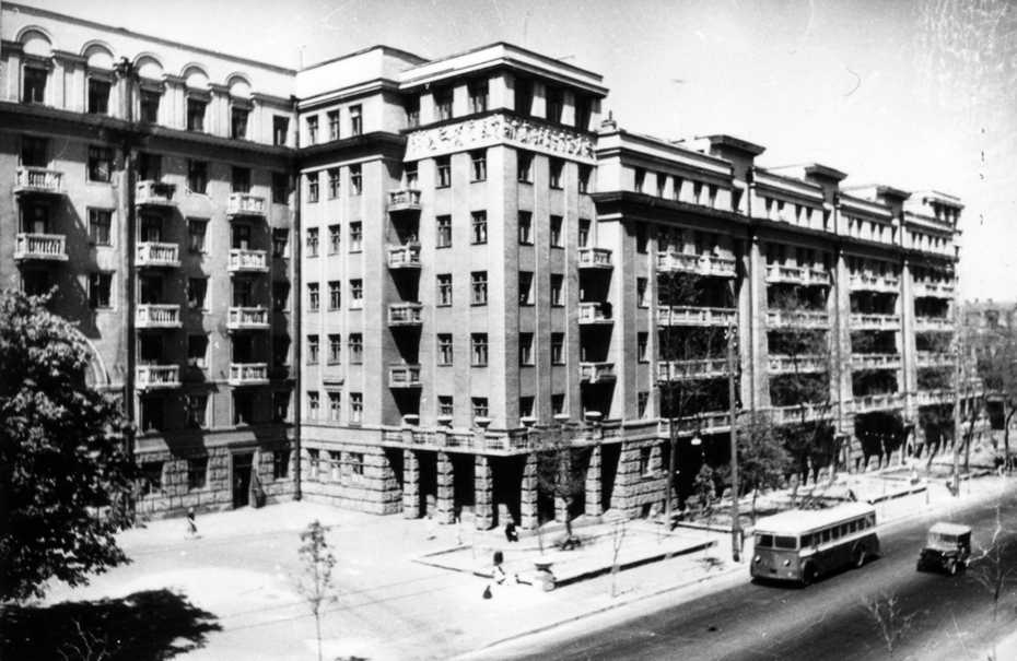 1949 р. Загальний вигляд