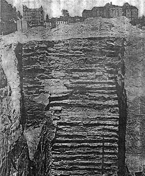 Лицьова сторона зрубів