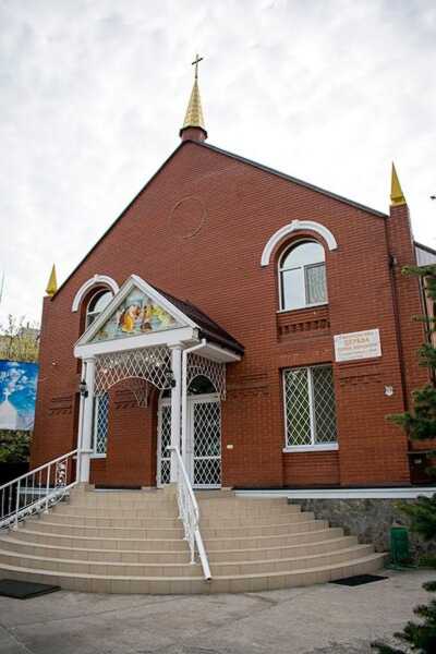 Церква євангельських…