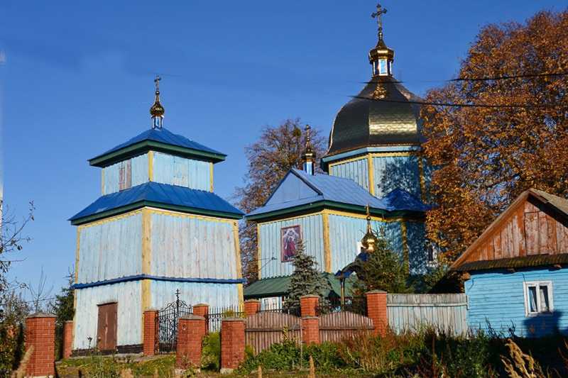 Фото Вячеслава Галієвського 14 жовтня 2018 р. з сайту commons.wikimedia.org … Церква св.Михаїла