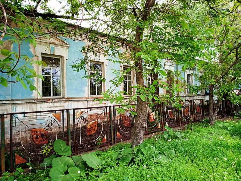 Фото Петра Халяви 22 травня 2021 р. з сайту commons.wikimedia.org Ярослав… Земська школа