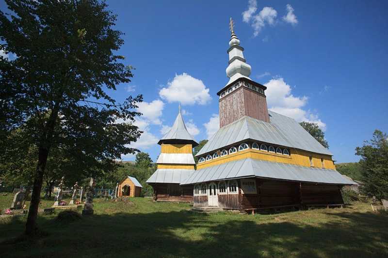 Фото 18 серпня 2013 р. з сайту commons.wikimedia.org Миколаївська церква 18… Церква св.Миколи (стара)