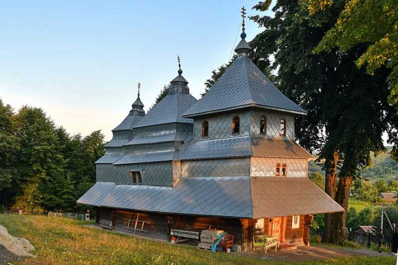 Фото Вячеслава Галієвського 2 серпня 2021 р. з сайту commons.wikimedia.org … Церква св.Михаїла