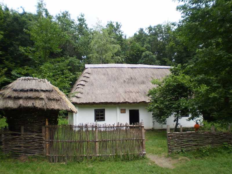 Хатаз Покуття