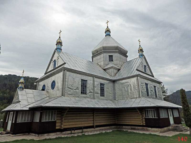 Фото 17 серпня 2016 р. з сайту commons.wikimedia.org Церква та дзвіниця 19… Церква Різдва богородиці