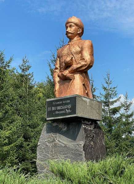 Пам’ятник Івану Виговському