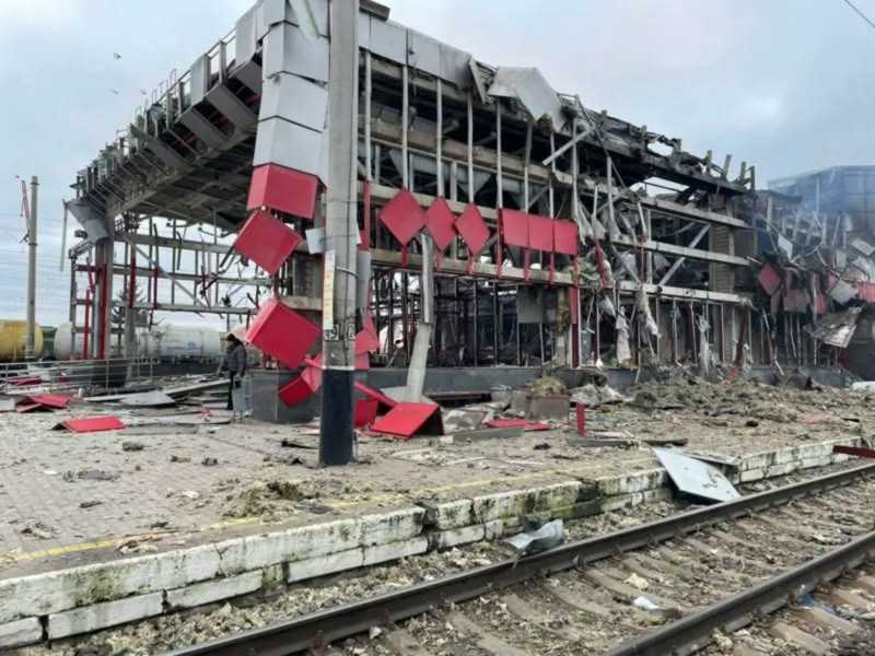 2025 р. Зруйнований москалями вокзал