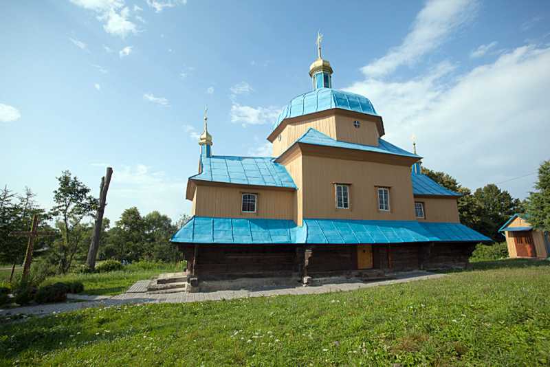 Фото 27 липня 2013 р. з сайту commons.wikimedia.org Богородицька церква 18… Церква Собору богородиці