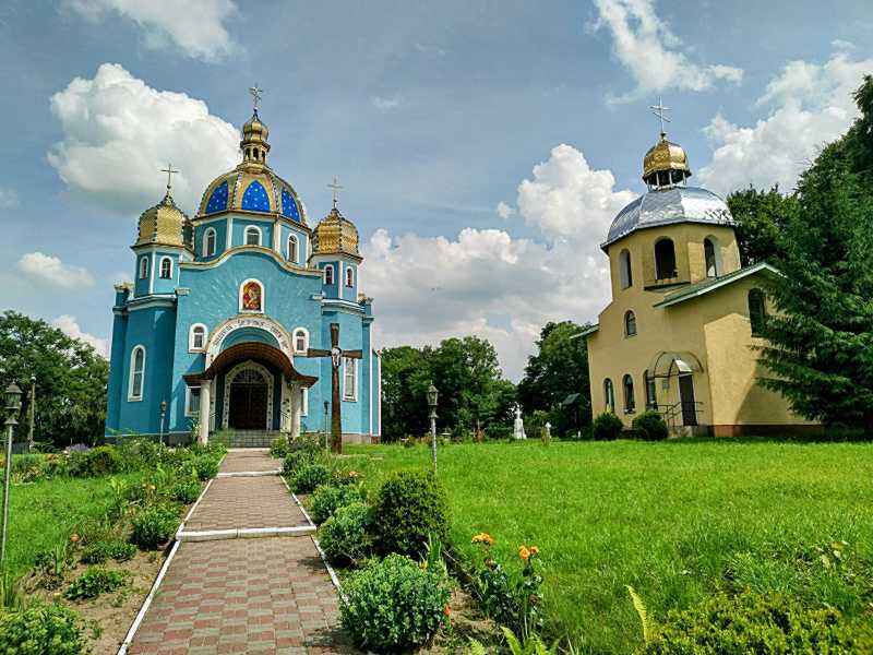 Церква Різдва богородиці (2)