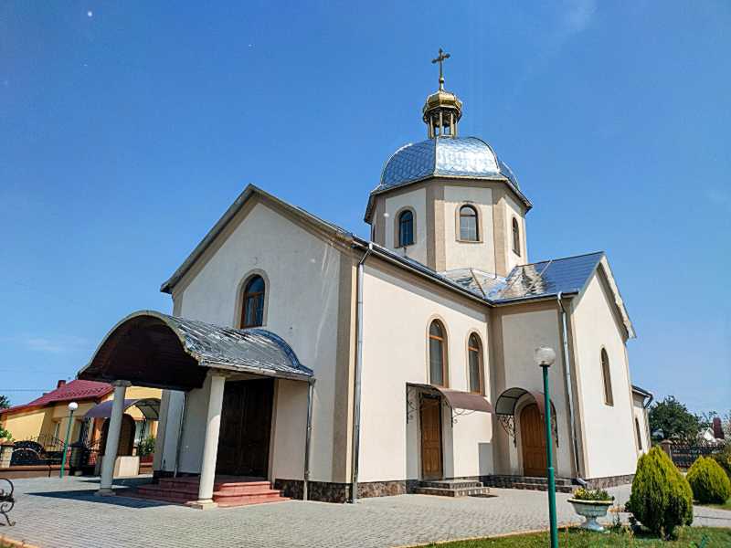 Фото 19 липня 2023 р. з сайту uk.wikipedia.org Церква св.Іоана Хрестителя… Церква св.Іоана Предтечі