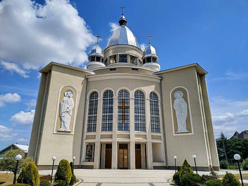 Церква св. Петра і Павла