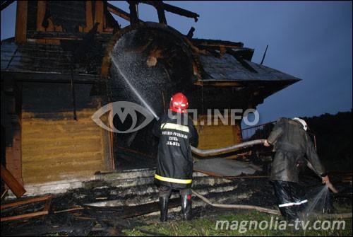 Пожежники за роботою